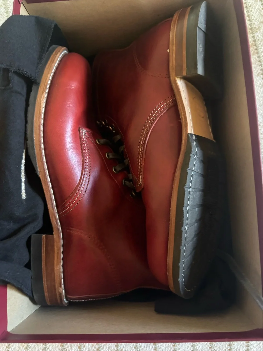 Wolverine Men's Red Leather Lace-Up Work Boots